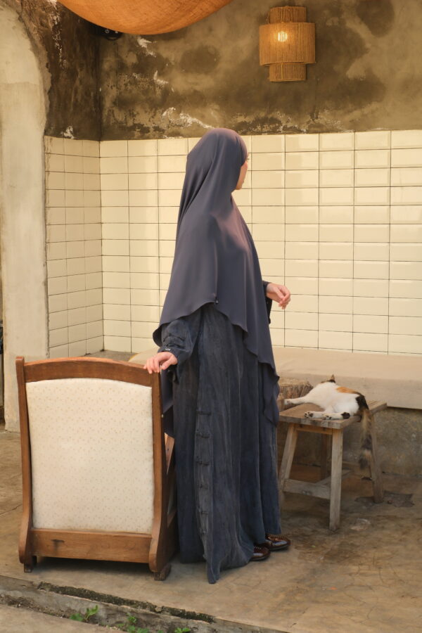 Cupro Wood Grain Navy Hareer Yu Abaya (حرير 玉) - Navy