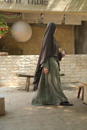 Cupro Wood Grain Sage Hareer Yu Abaya (حرير 玉) - Sage
