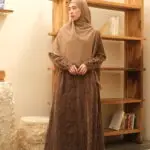 Rauha Kashgar (روحا 喀什) - Wood Bark