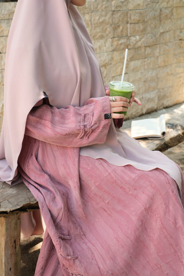 DSCF1926 Hareer Yu Abaya (حرير 玉) - Dusty Pink