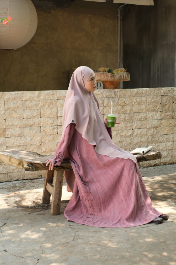 DSCF1933 Hareer Yu Abaya (حرير 玉) - Dusty Pink